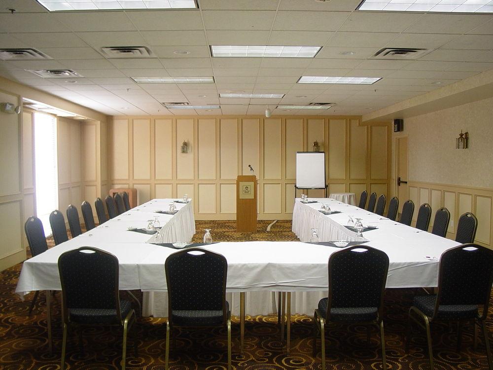 Clarion Hotel & Conference Center קולורדו ספרינגס מראה חיצוני תמונה