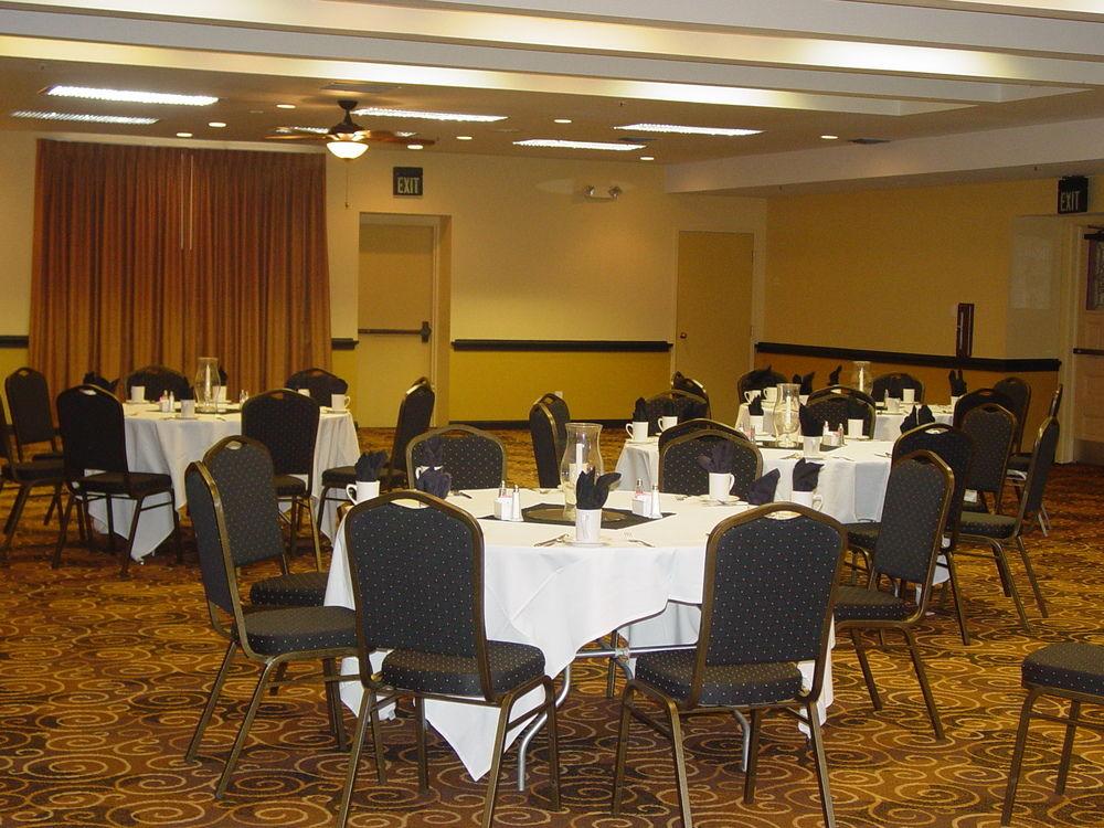 Clarion Hotel & Conference Center קולורדו ספרינגס מראה חיצוני תמונה